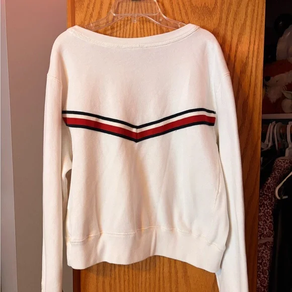 Abercrombie & Fitch Classic White Sweatshirt - Picture 2 of 3